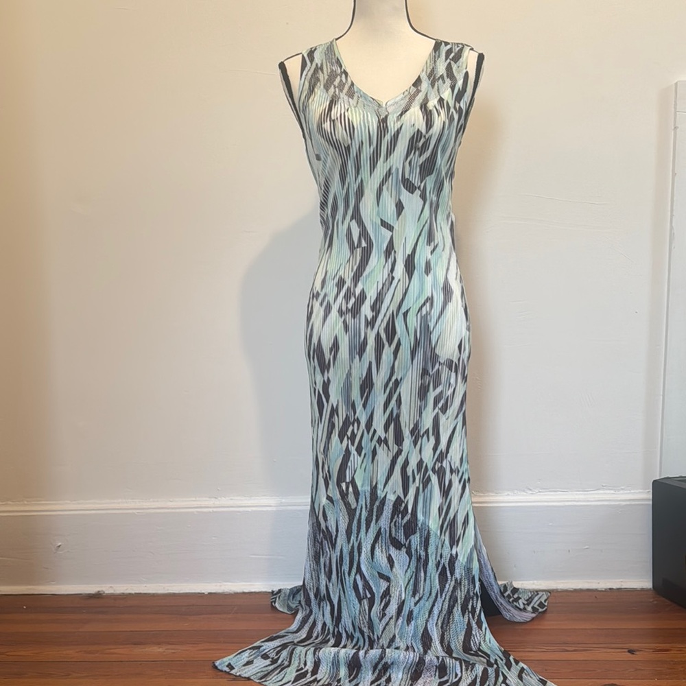 Komarov Blue Gray Sleeveless V-Neck Maxi Gown